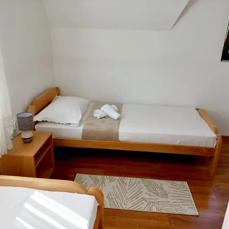 Tara Rajak Casa vacanze *